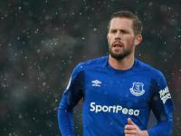 开云体育入口-武切维奇彻底打爆防线，太阳战术压制灰熊，一场攻防体系的完胜