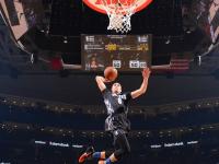 开云平台-NBA季后赛之夜，C罗节奏完全掌控，跨界竞技中的掌控哲学