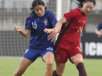 开云体育直播-中国女足队员在比赛中拼尽全力，再次证明实力