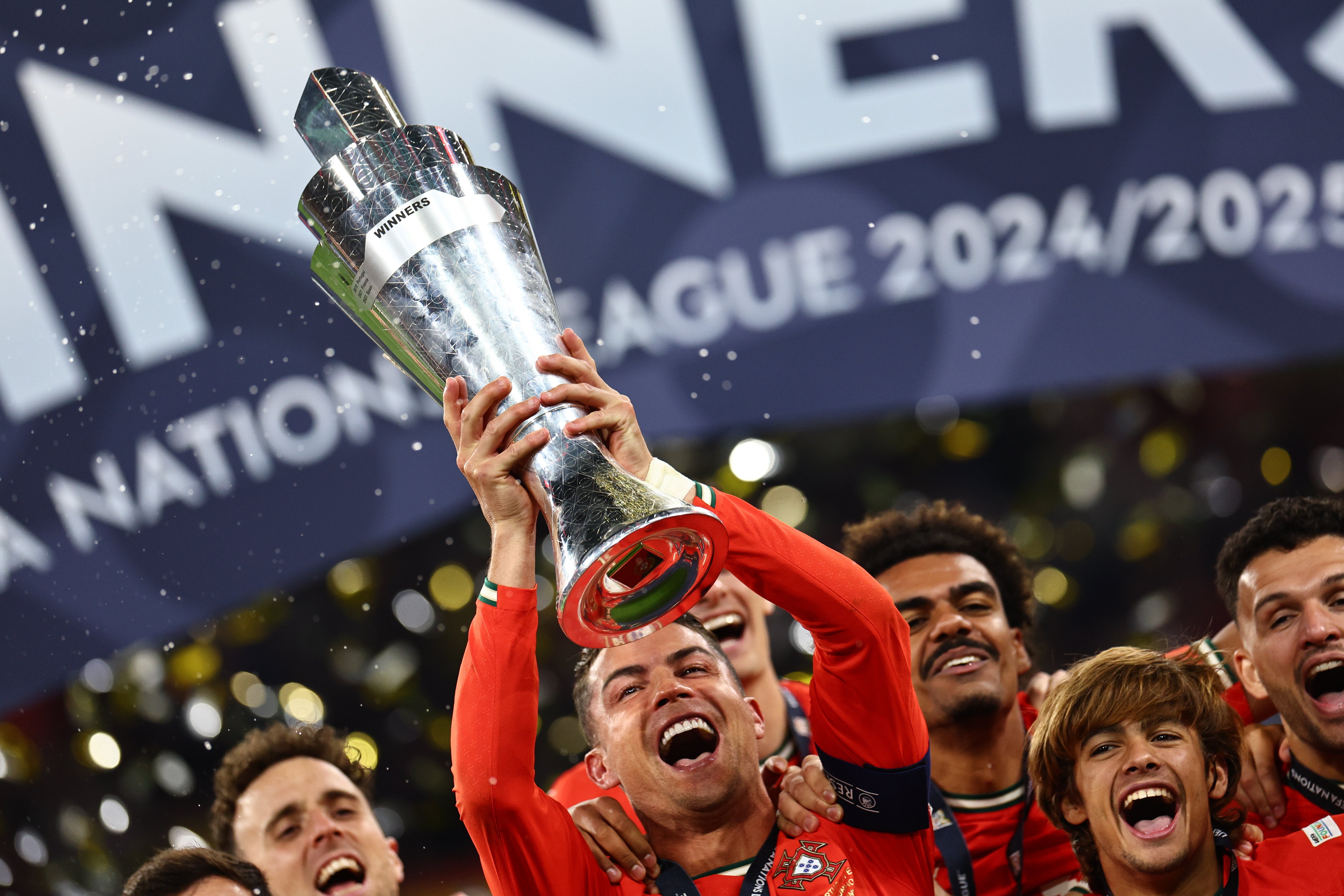 葡萄牙篮球联赛一轮赛事落下帷幕,新赛季即将开始的简单介绍 葡萄牙篮球联赛一轮赛事落下帷幕,新赛季即将开始的简单介绍