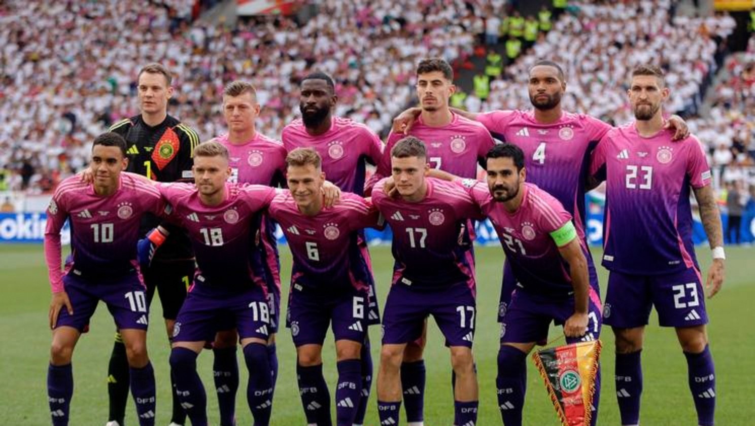 英格兰逆转斯洛伐克，提前晋级欧预赛淘汰赛的简单介绍