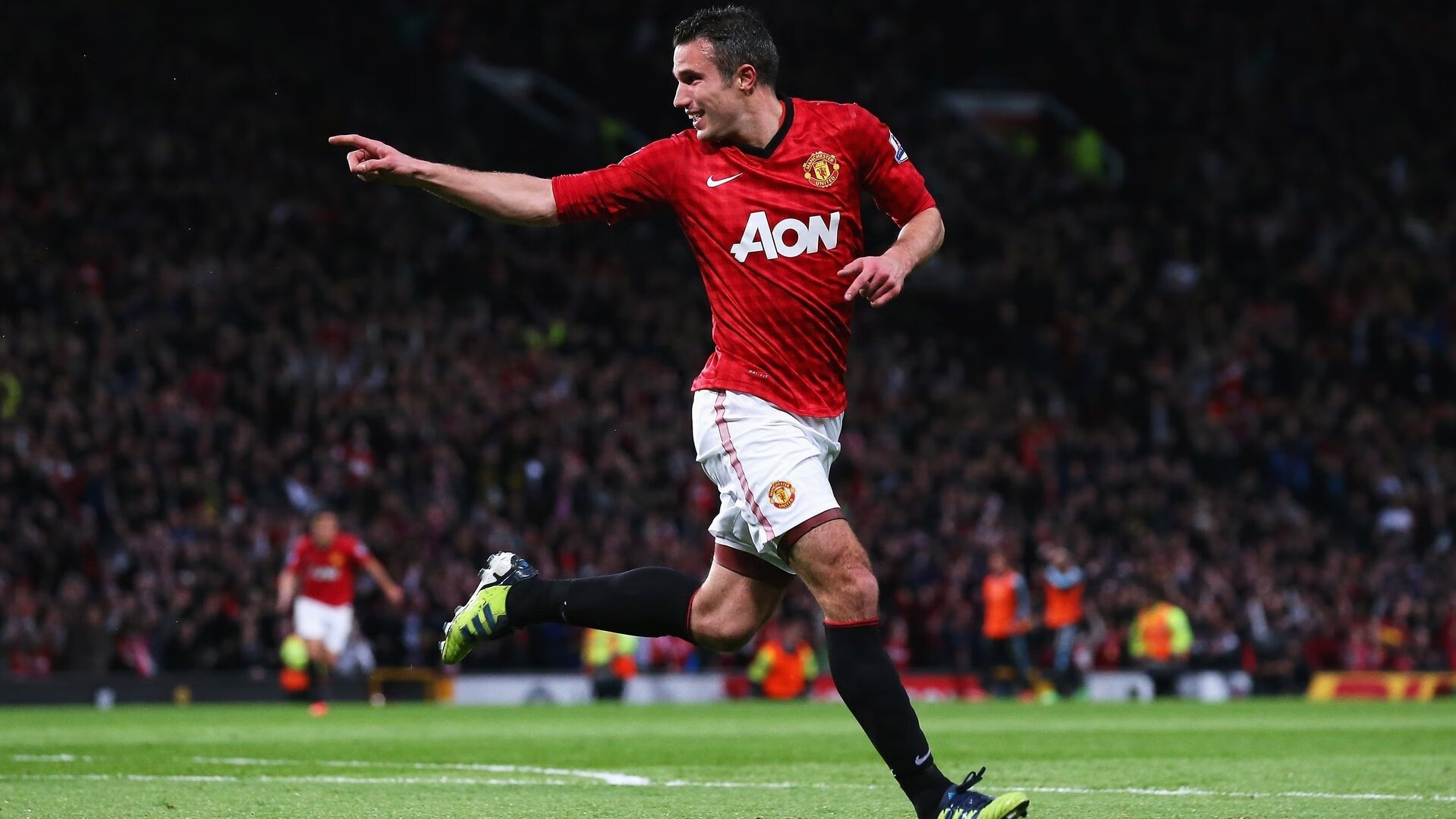 逆袭与接管,当亚特兰大足球遇上F1赛道,萨内如何定义唯一的争冠剧本