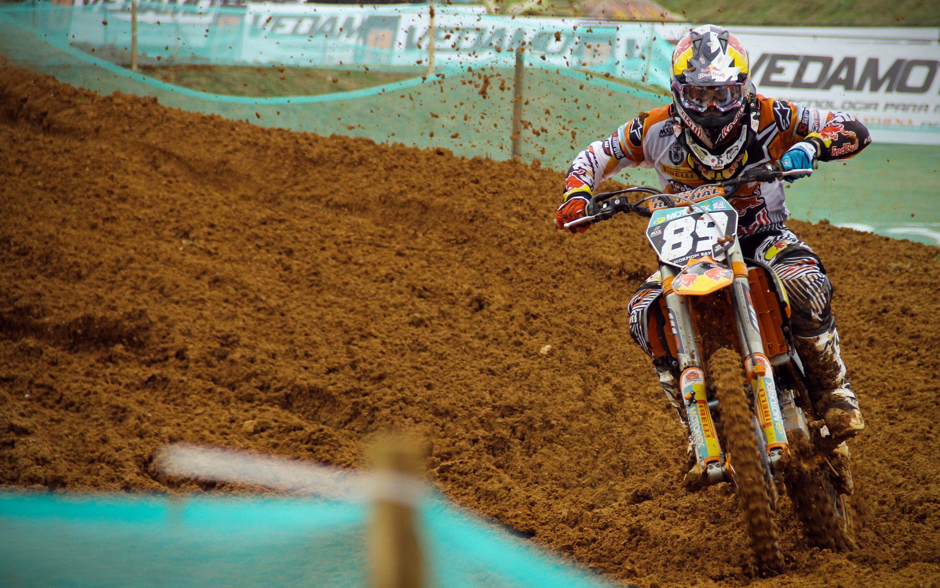 凯塞多爆发,勒沃库森粉碎比利亚雷亚尔,一场战术与意志的完胜