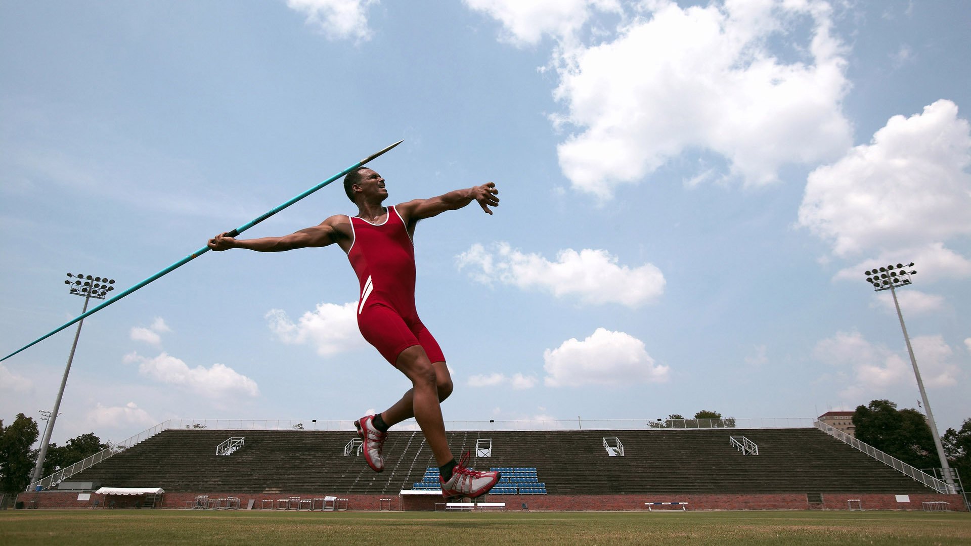 萨拉赫高光映照下的唯一性，哥伦比亚险胜奥地利背后的足球哲学